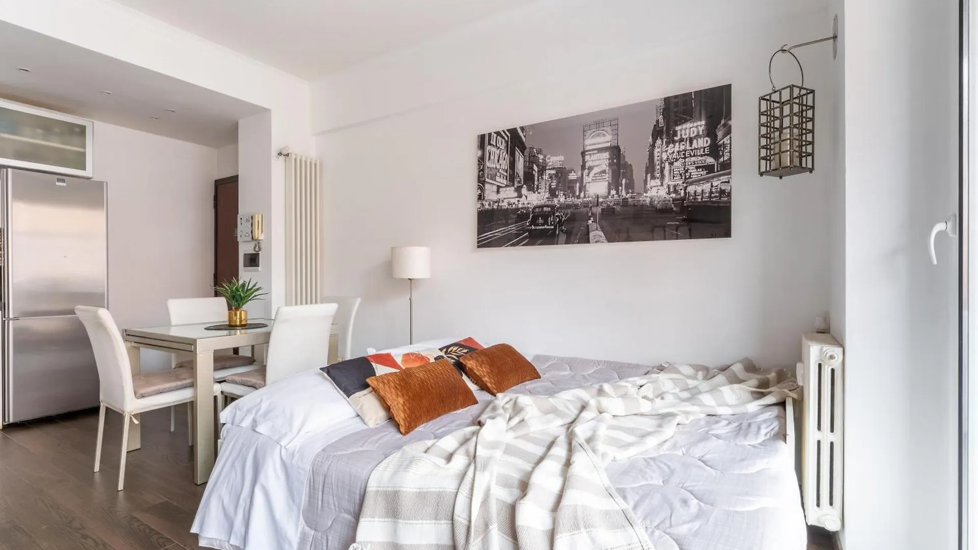 Dolce Vita Apartment Vatican - Metro Wifi Ac Rome 0*,  Italy